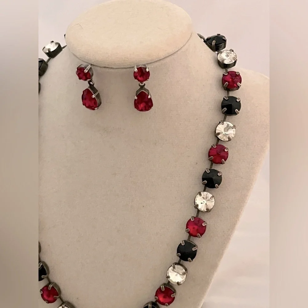 Elegant Red, Black, and Clear Crystal Necklace and Earring Set